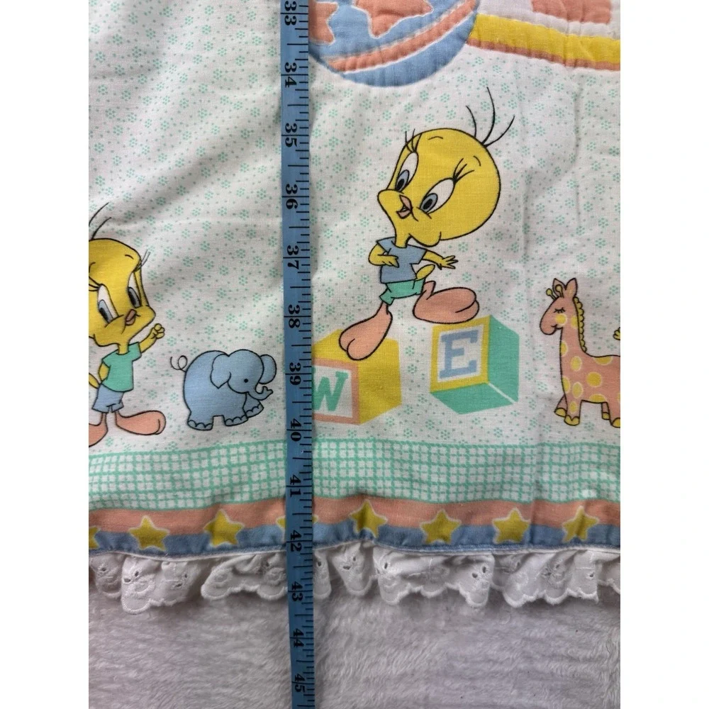 VTG Baby Tweety Bird Fabric Panel 1988 Warner Bros Peter Pan Fabrics 35x46 HTF